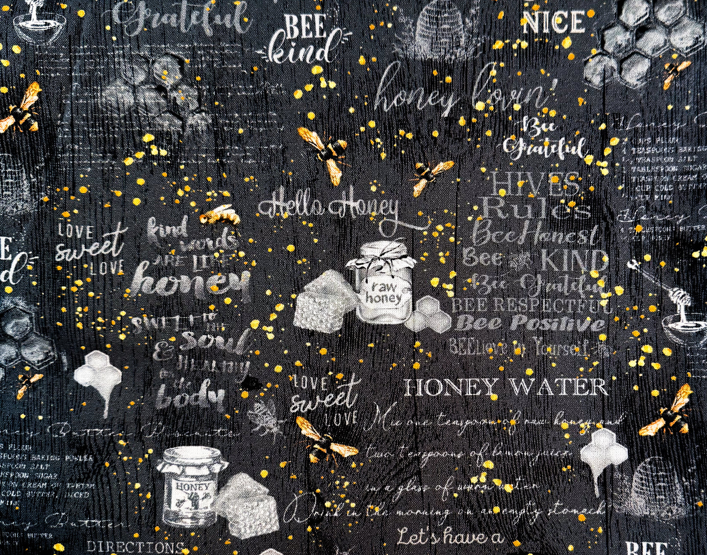 Bee Kind - Timeless Treasures