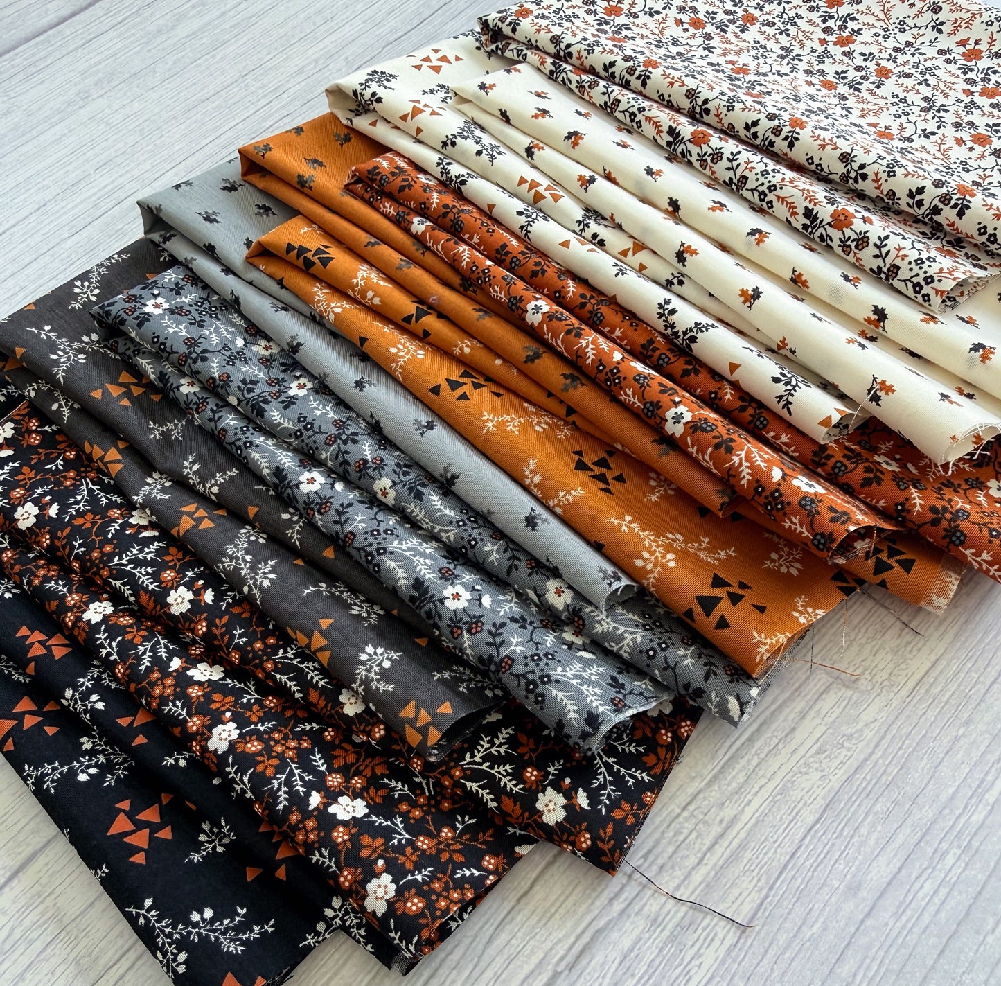Rustic Gatherings by Primitive Gatherings - Fat Quarter Bundle