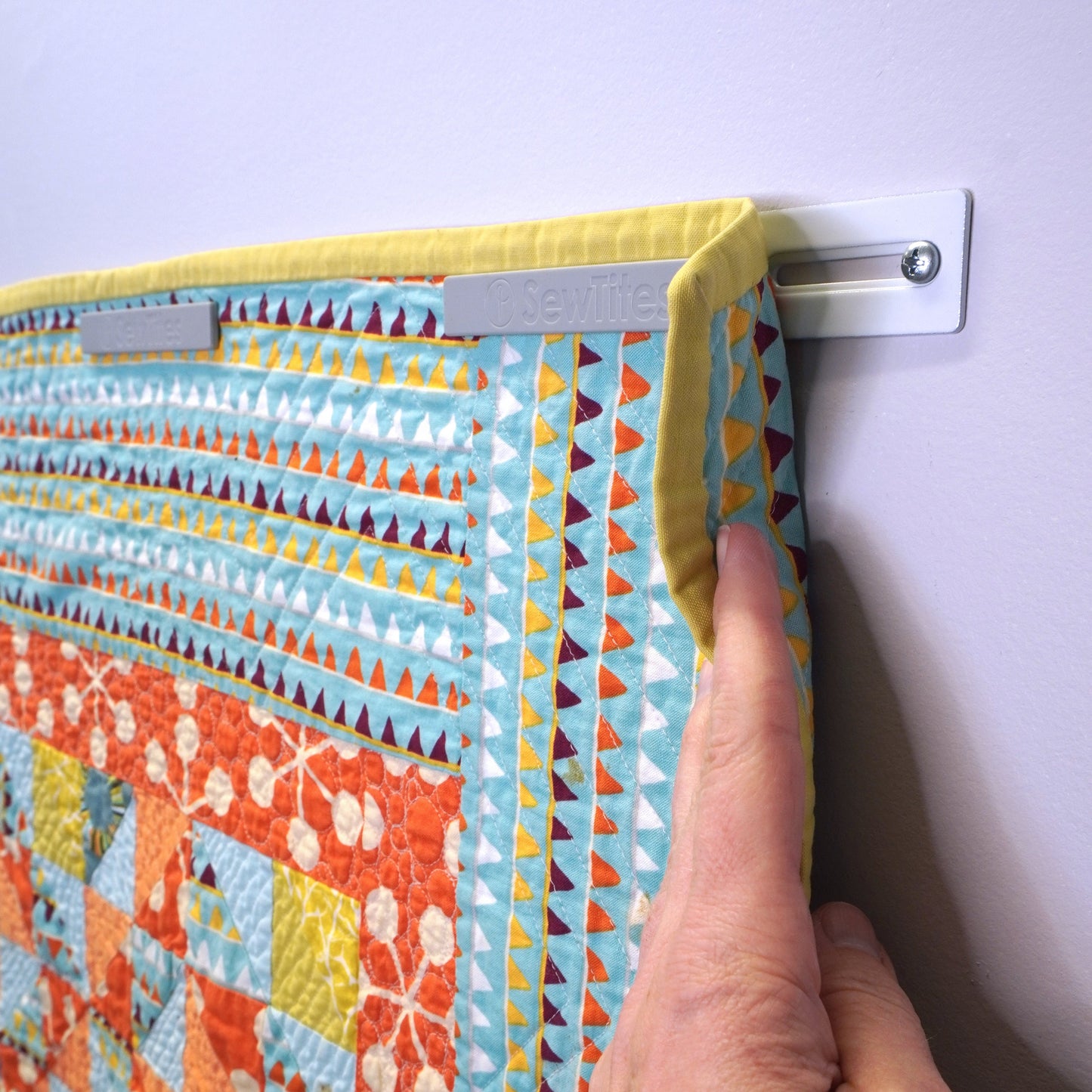 Quik Hang Magnetic Quilt Hanging System