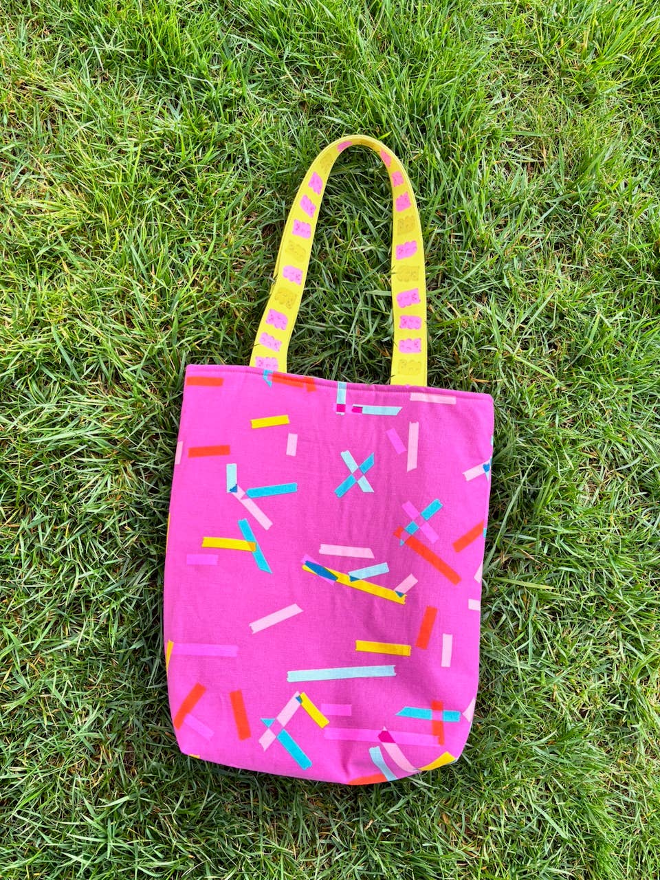 The Half Yard Tote Bag Pattern - Printed